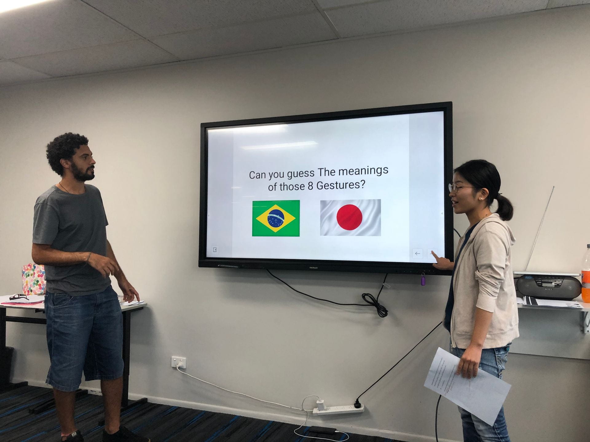 How good are you at reading international body language?